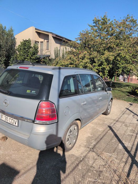 Opel Zafira 1.9 cdti