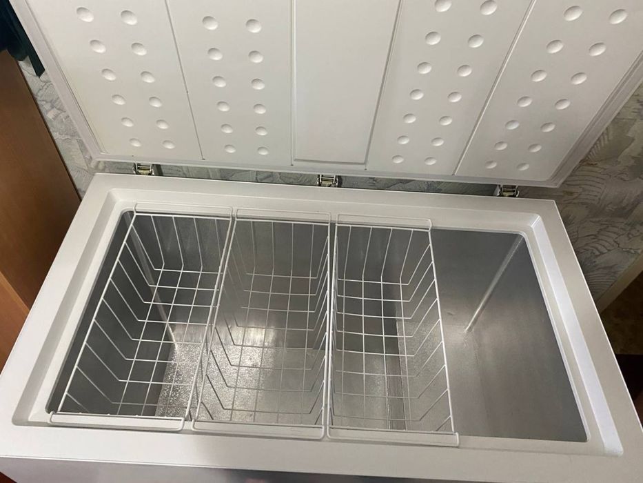 морозилка Media HS-384c