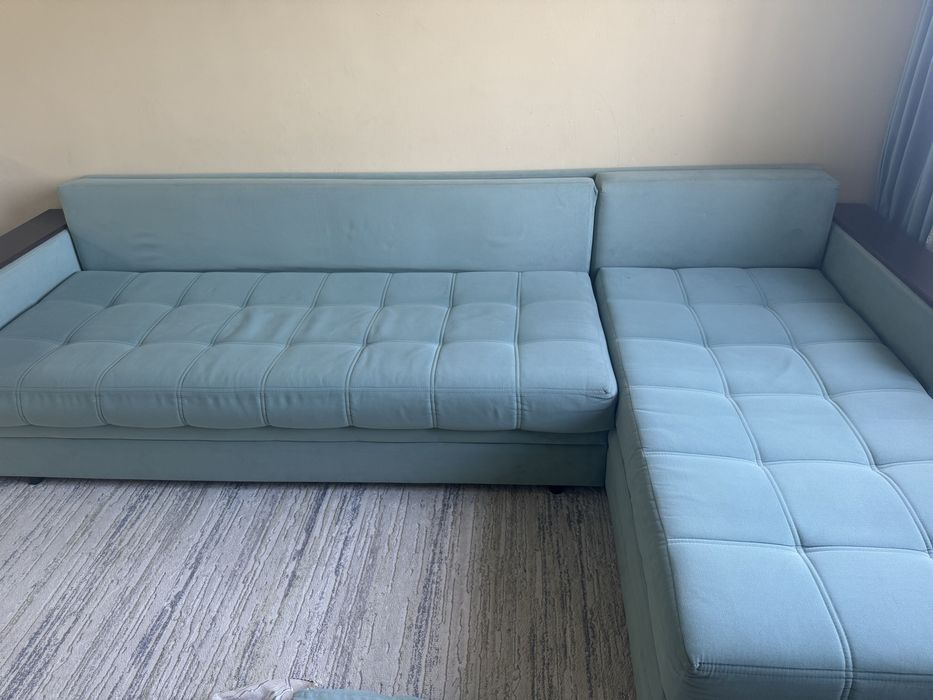 Продам Диван 3м*1,8