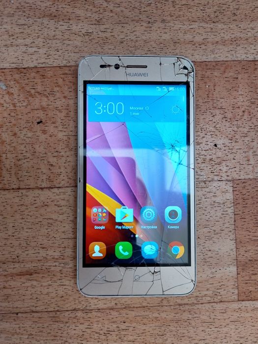 Huawei LUA-U22  и ZTE Pathwort