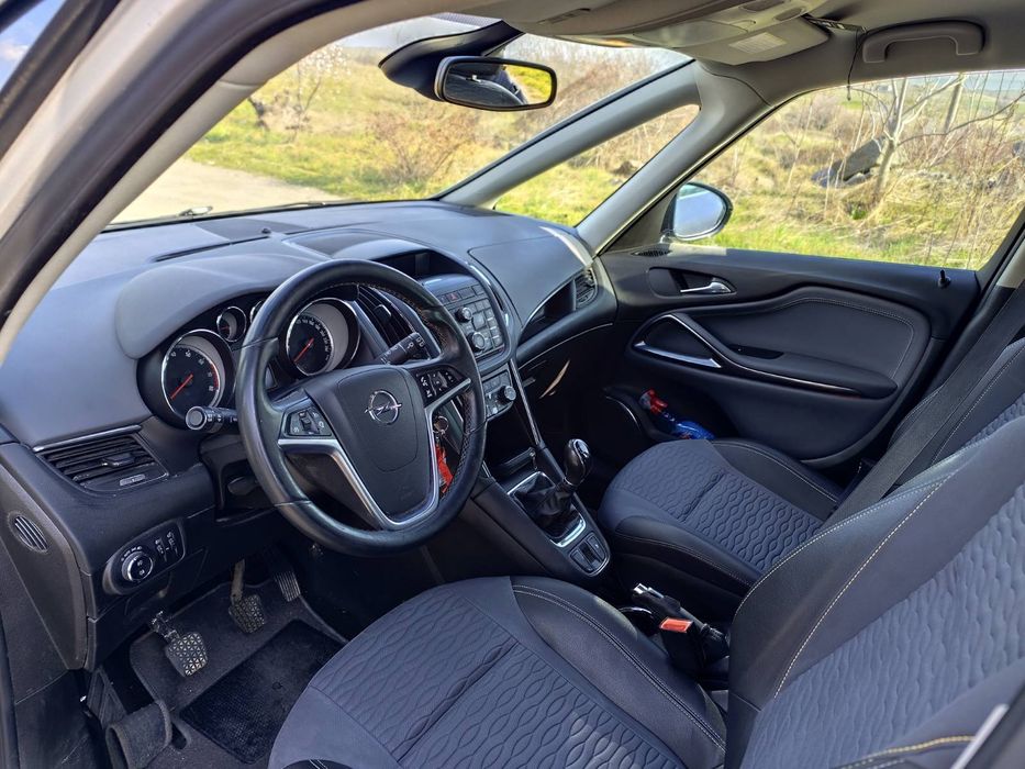 Opel Zafira Cosmo