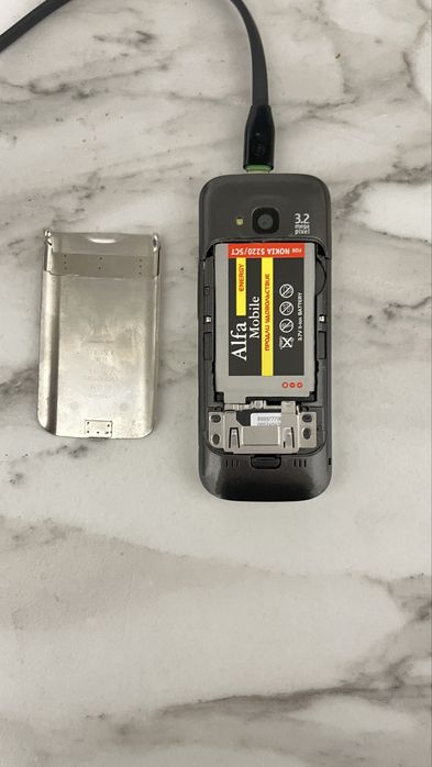 Nokia C5 без гарантии