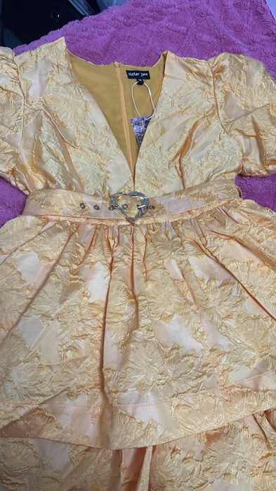 Rochie eleganta nouă