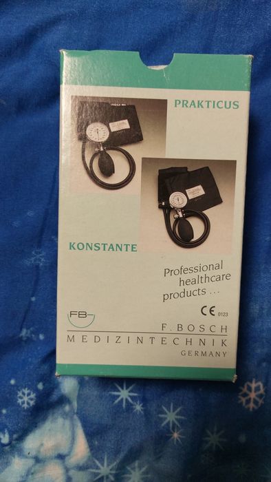 Vand tensiometru si stetoscop