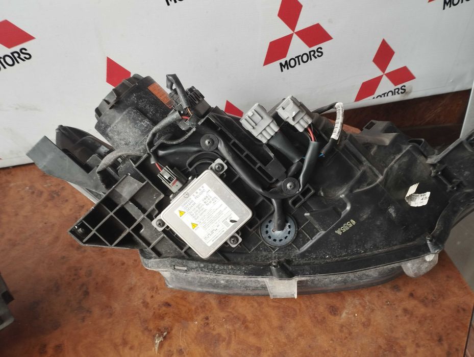 Фары аутлендер 3