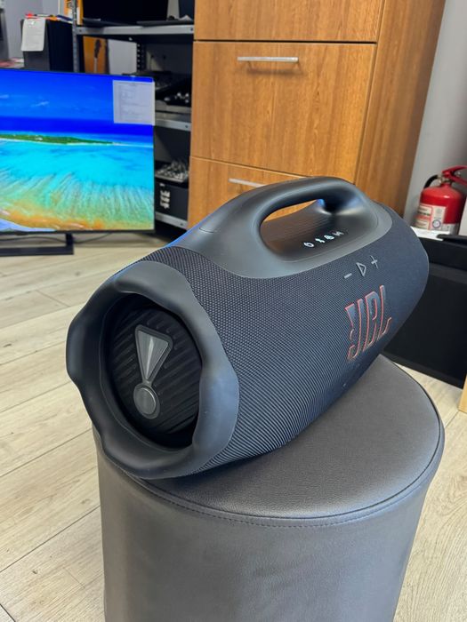 Amanet F28: Boxa JBL BoomBox 4