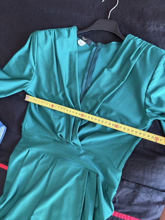 Rochie eleganta verde smarald