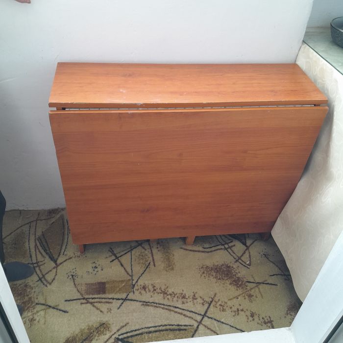 Продам стол тумба . 5000тг