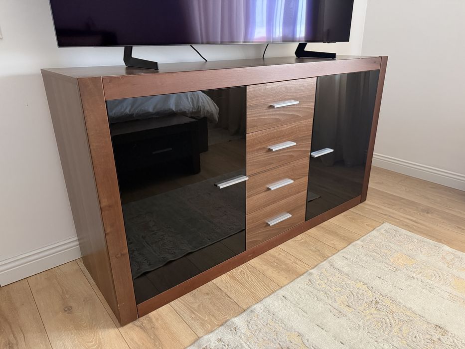 Mobilier Dormitor / Pat / Noptiere / Comoda / Sertar Pat