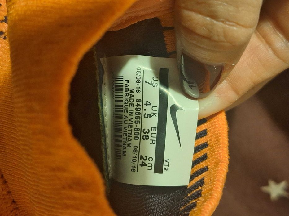 Дамски маратонки Nike