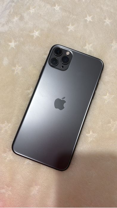 Продам айфон 11 прл мах