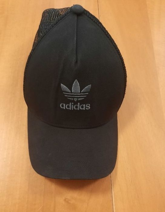 Adidas-Много Запазена