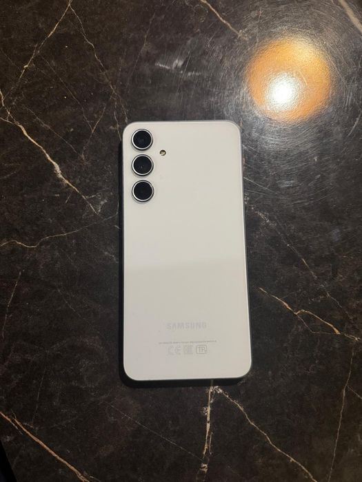 Samsung a35 5g продам