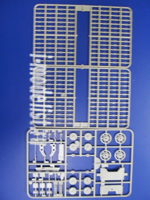 35005 Восточный экспресс 1/35 АСУ-57