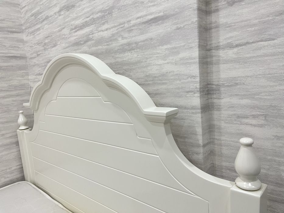Полуторная кровать + ортопедический матрас