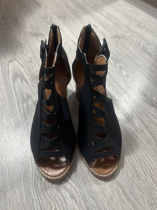 Sandale damă, mărimea 39