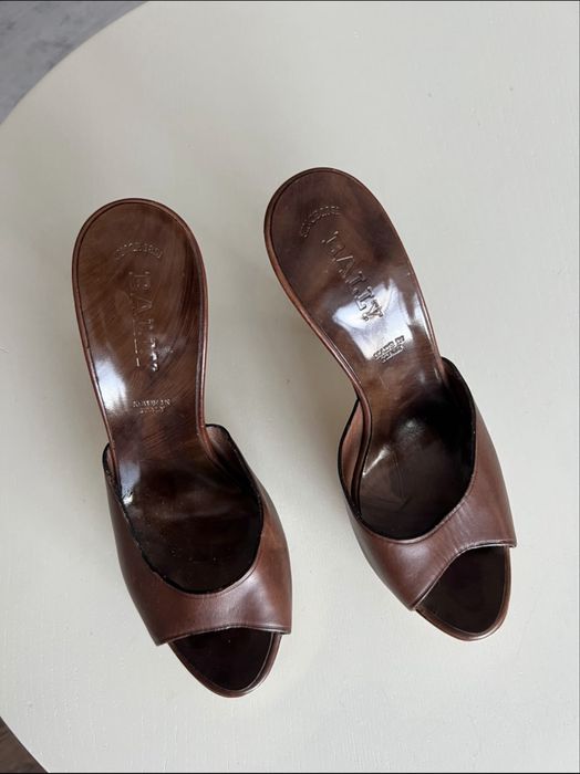 Bally — оригинальные кожаные мюли