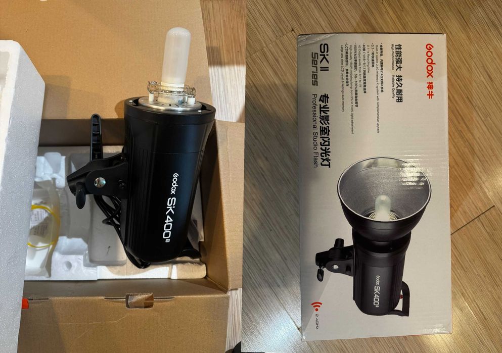 Blitzuri studio, fundaluri, stative, acumulatori, obiectiv- oferta!!