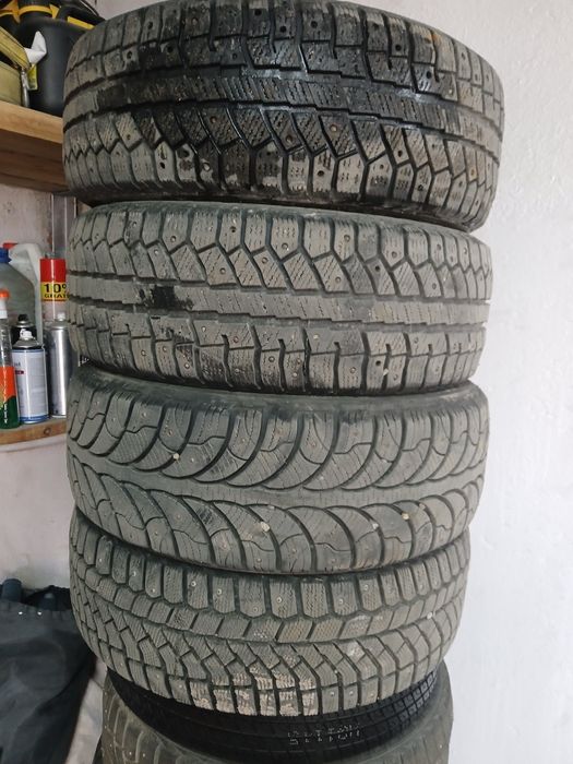 Продам резину 205/55/16