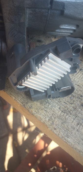 Releu de încărcare Valeo