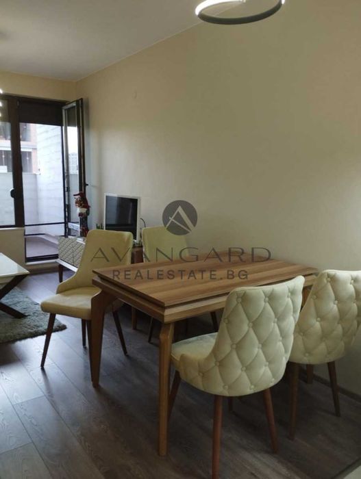 Продава се Двустаен апартамент в Пловдив, Тракия - 66 кв.м за 2628 €/кв.м - Снимка #1