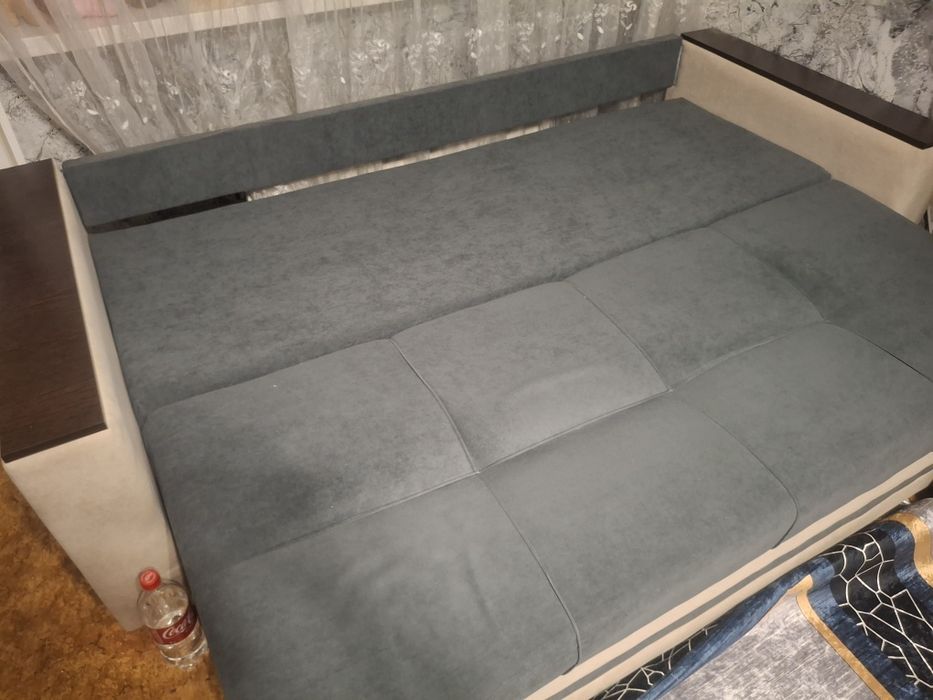 Диван в сером цвете 35000