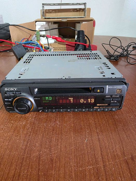 Sony MDX-C670RDS MiniDisc RDS, 35Wx4, complet, perfect funcțional!!