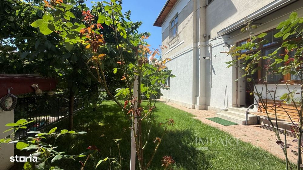 Apartament modern la vila cu gradina si teren 263mp aproape de centru