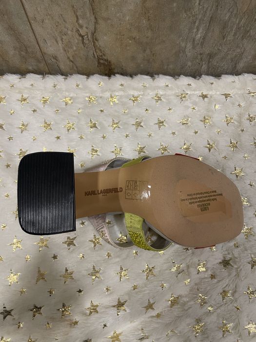 Karl Lagerfeld токчета