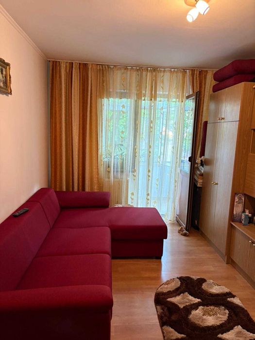 Vand garsoniera Ostroveni