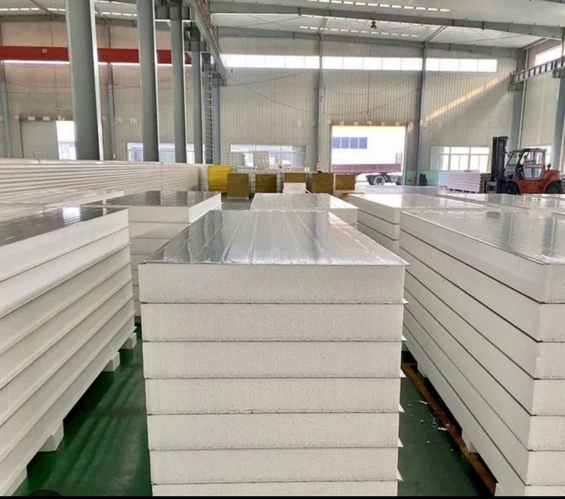 СЭНДВИЧ-ПАНЕЛИ  высокого качества — по ЗАВОДСКИМ ЦЕНАМ !