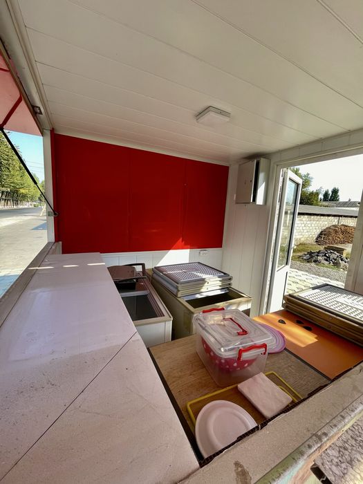 Muzqaymoq butkasi sotiladi. razmeri 2.20*2.20 narxi keliwilinadi