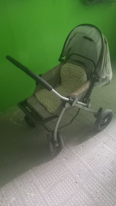 Детская коляска с матрасиком