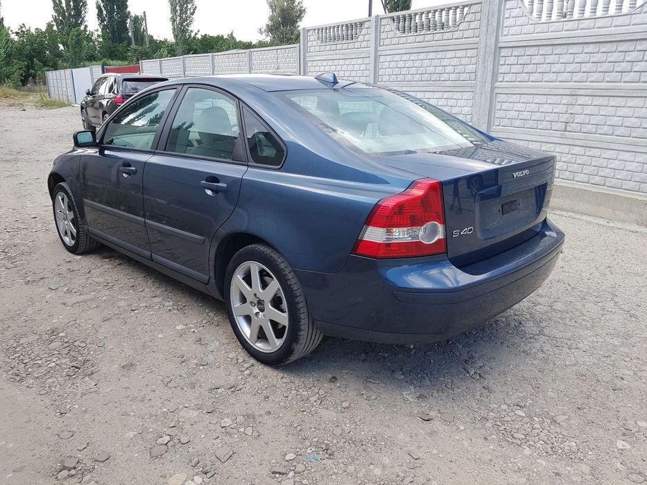 DezmembramVolvo S40 2007 1.6 B Porbagaj spate/ Bara spate/