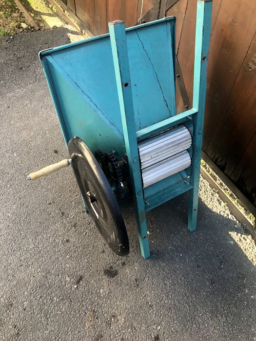 Zdrobitor struguri manual teasc tambur aluminiu