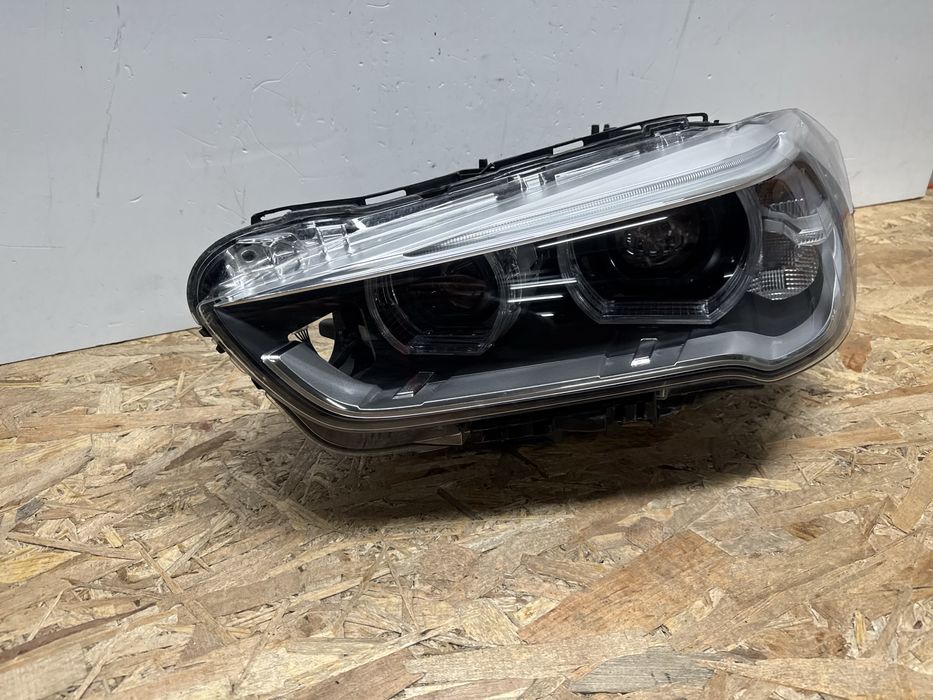 Far bmw X1 F48 full led adaptive non facelift 2015-2018 stanga