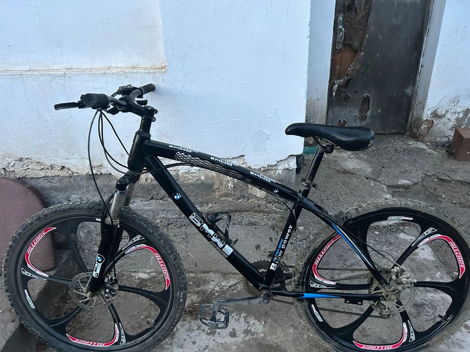 Спортивный велосипед