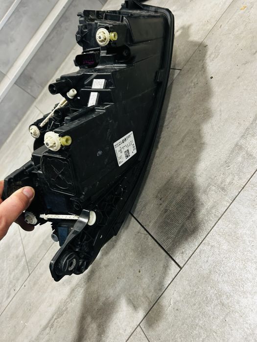 Комплект L&R фарове за Skoda kodiaq