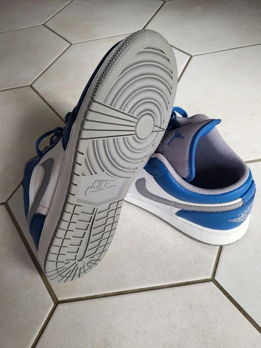 Sneakers Jordan  Air 1 Low True Blue,  măr. 37,5 EU,  250 RON