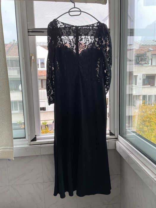 Официална черна рокля