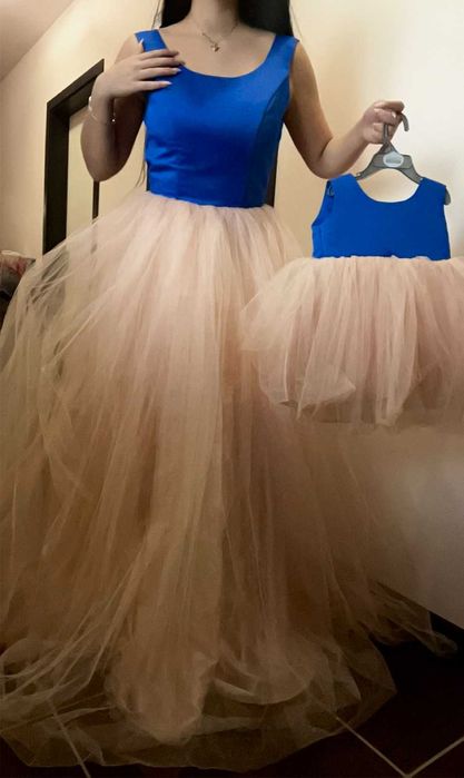 Официални рокли за майка и дъщеря