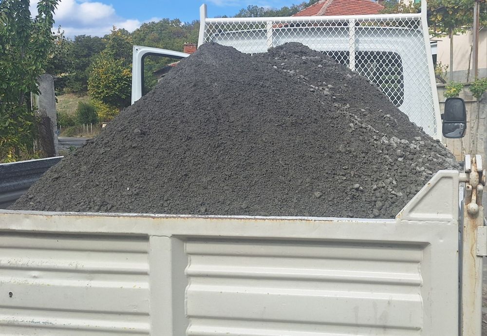 Доставка Бял чакъл от Бял камък за украси и декорации