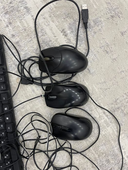 колонки и компьютерные акксесуары