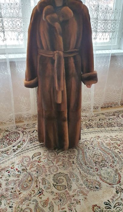 Продам норковую шубу люкс качества