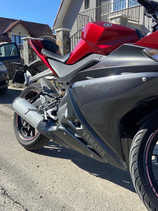 Yamaha YZF R125 2018