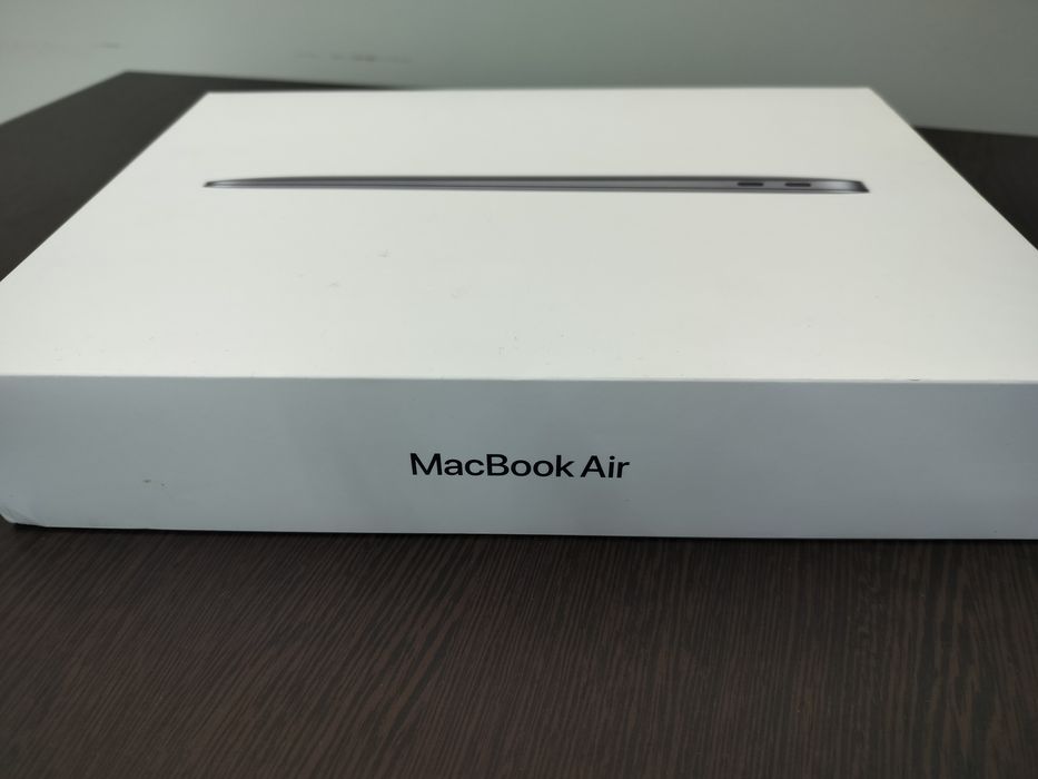 Очень срочно MacBook Air 13-inch
