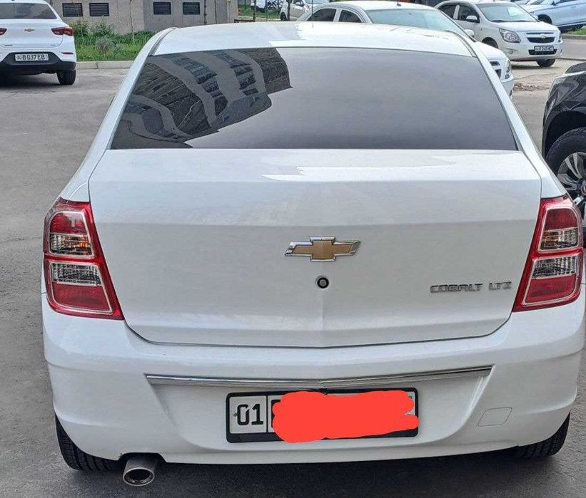 Cobalt mashinasi sotiladi, Toshkent, kelishiladi.