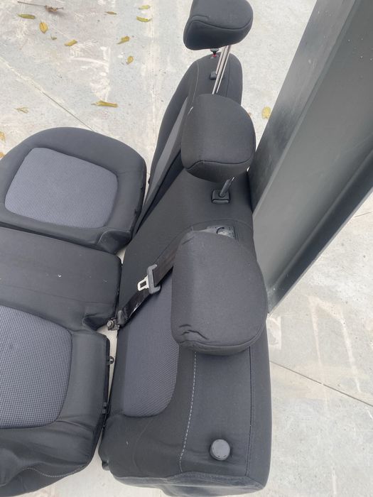Седалки за хюндай и20