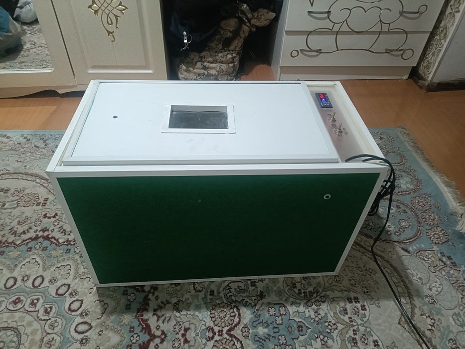 продам инкубатор
