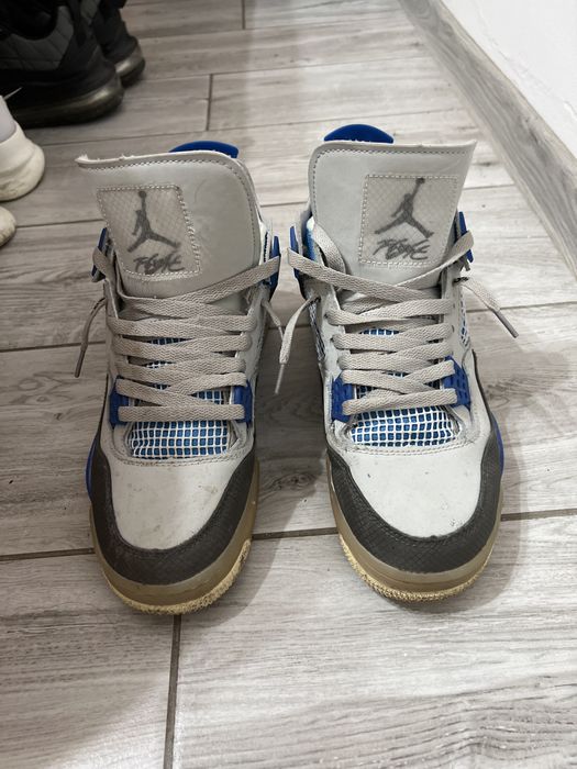 Vând Jordan x off white fac și schimburi cu adidași sau haine